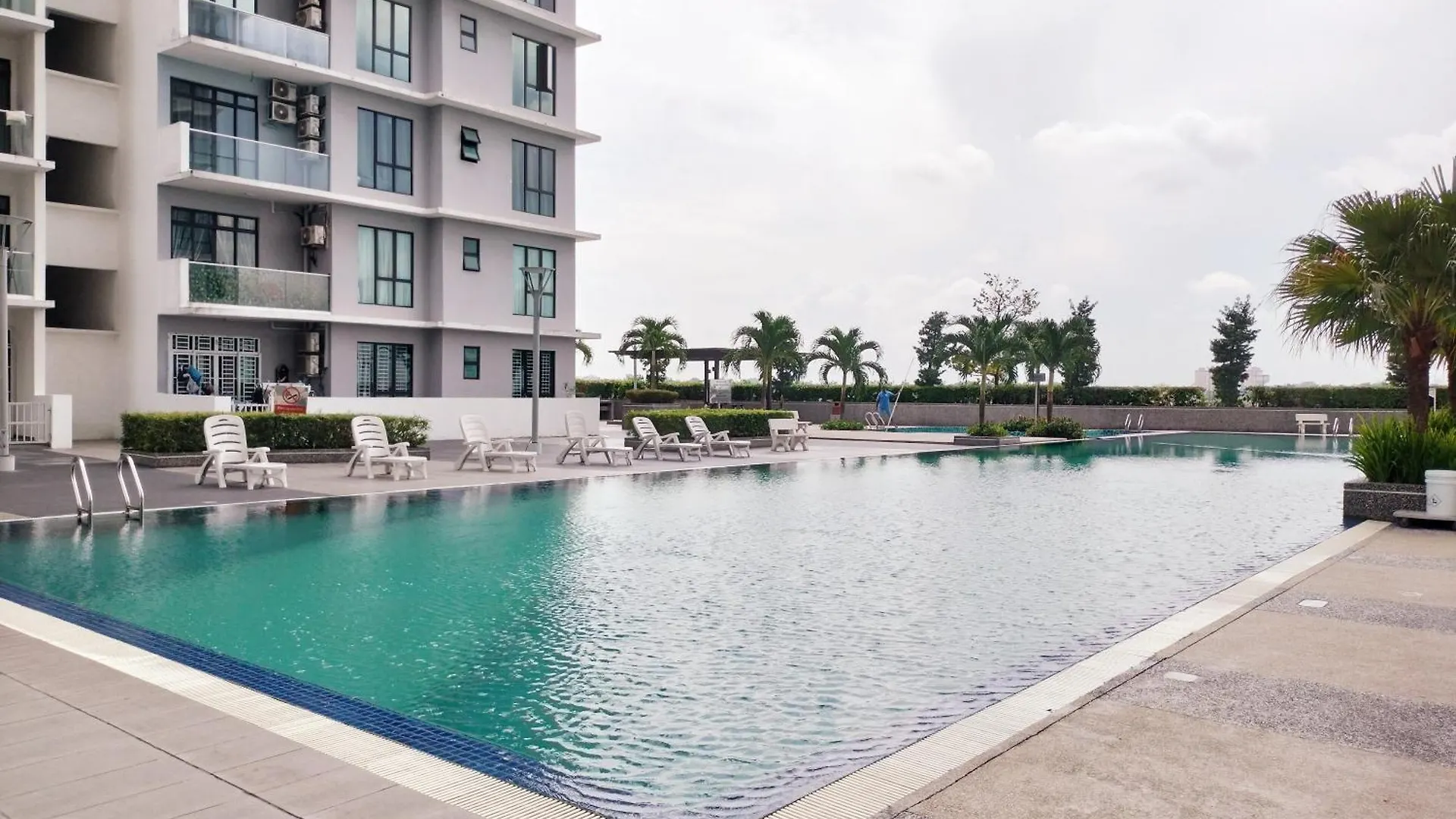 Delight Homestay The Platino Johor Bahru Apartament